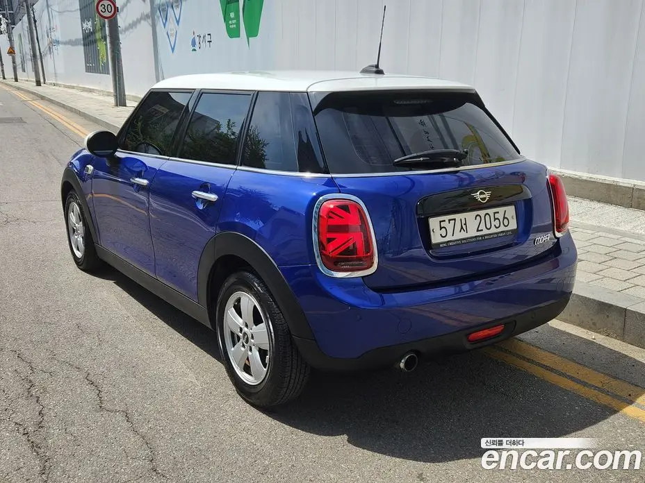 Mini Cooper 2019 1.5 автомат (гидро), фото 2 Mini Cooper 2019 1.5 автомат (гидро), фото 2