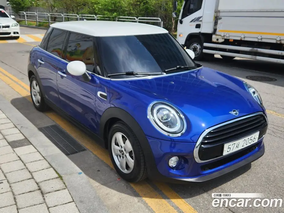 Mini Cooper 2019 1.5 автомат (гидро), фото 5 Mini Cooper 2019 1.5 автомат (гидро), фото 5