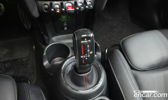 Mini Cooper 2020 2.0 автомат (гидро), миниатюра 12
