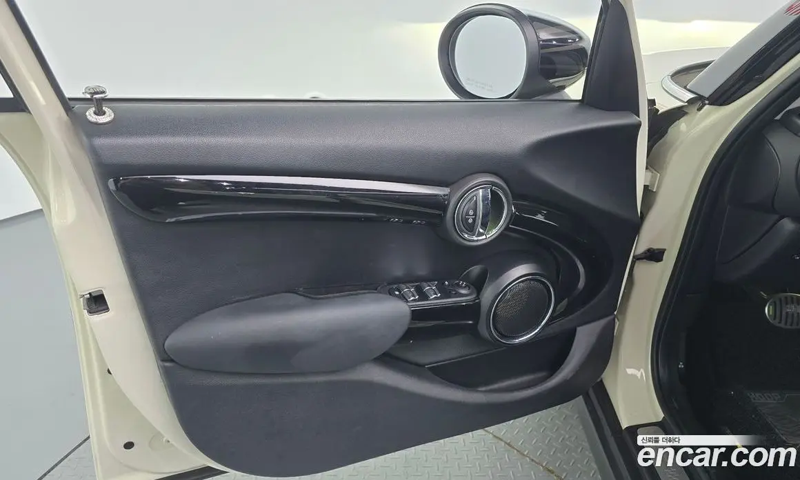 Mini Cooper 2020 2.0 автомат (гидро), фото 14
