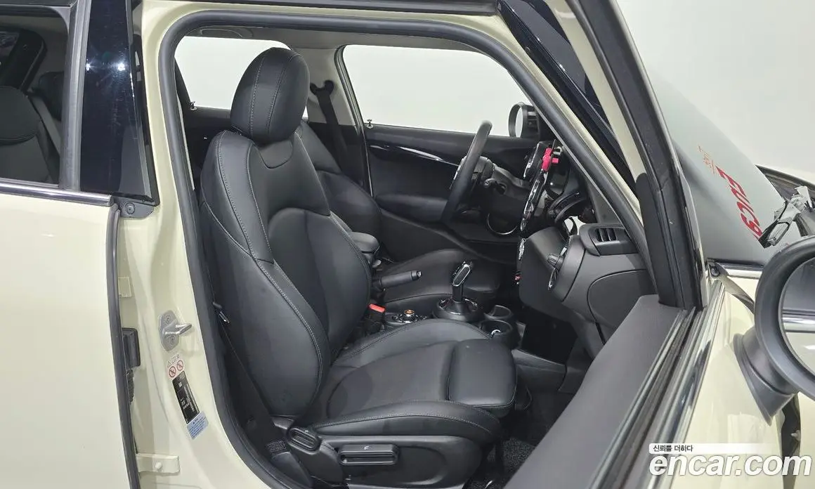 Mini Cooper 2020 2.0 автомат (гидро), фото 16