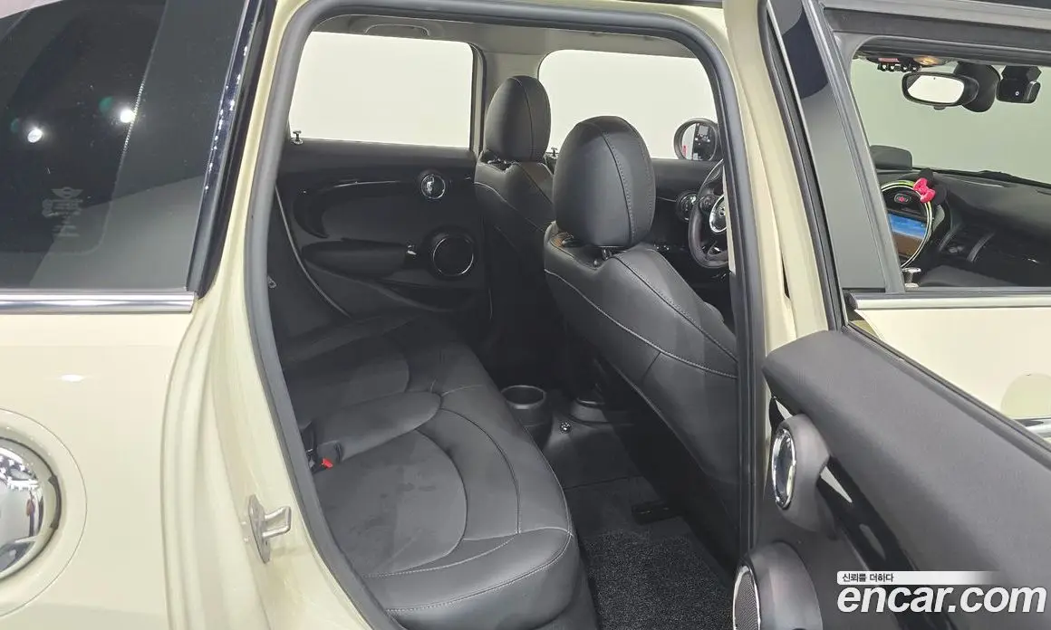 Mini Cooper 2020 2.0 автомат (гидро), фото 17