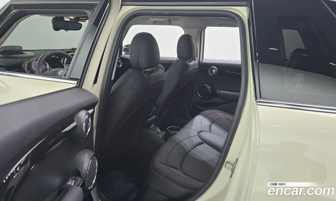 Mini Cooper 2020 2.0 автомат (гидро), фото 18