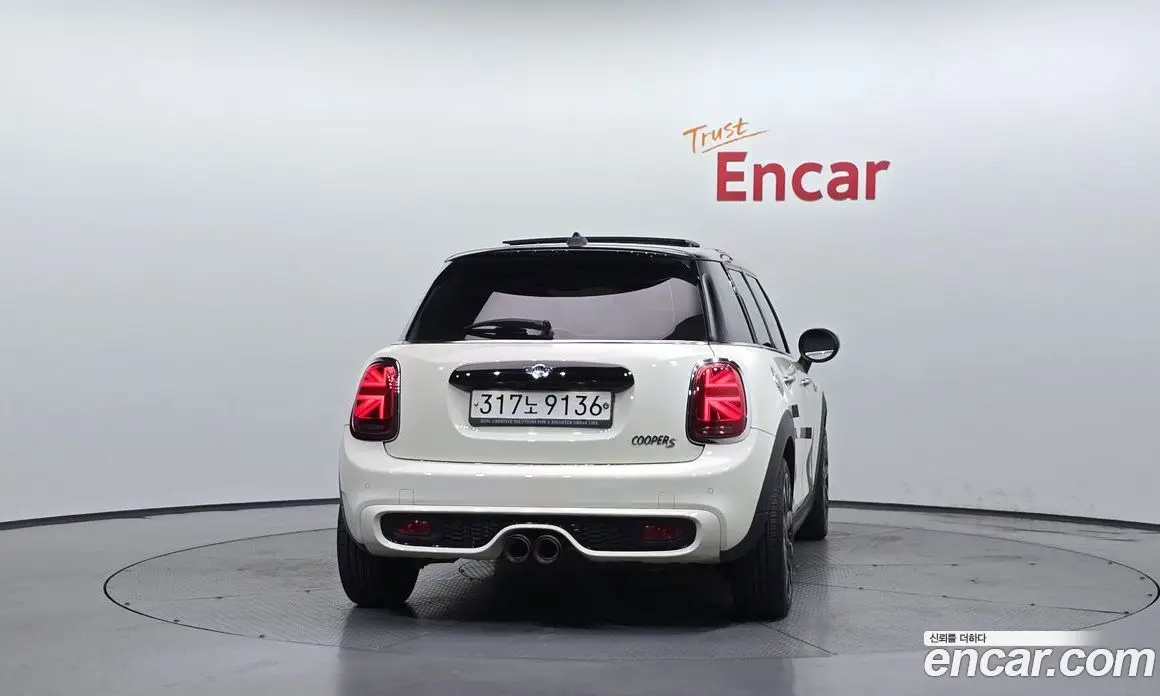 Mini Cooper 2020 2.0 автомат (гидро), фото 4
