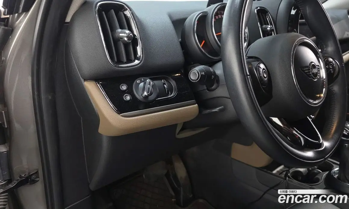 Mini Countryman 2019 1.5 автомат (гидро), фото 19 Mini Countryman 2019 1.5 автомат (гидро), фото 19