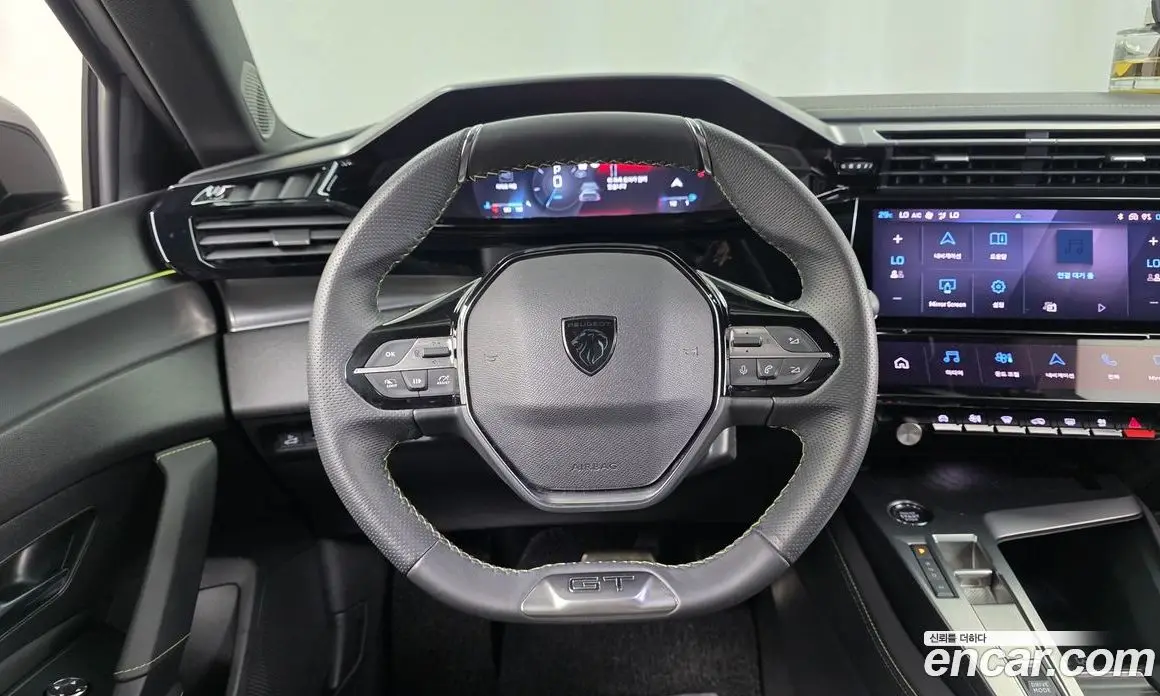 Peugeot 408 2024 1.2 автомат (гидро), фото 12