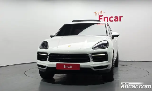 Porsche Cayenne 2019 3.0 автомат (гидро), миниатюра 2 Porsche Cayenne 2019 3.0 автомат (гидро), миниатюра 2