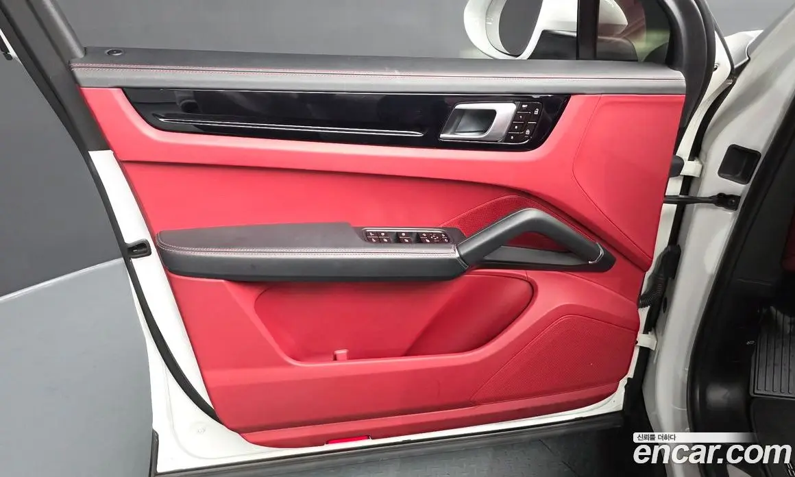 Porsche Cayenne 2019 3.0 автомат (гидро), фото 13 Porsche Cayenne 2019 3.0 автомат (гидро), фото 13