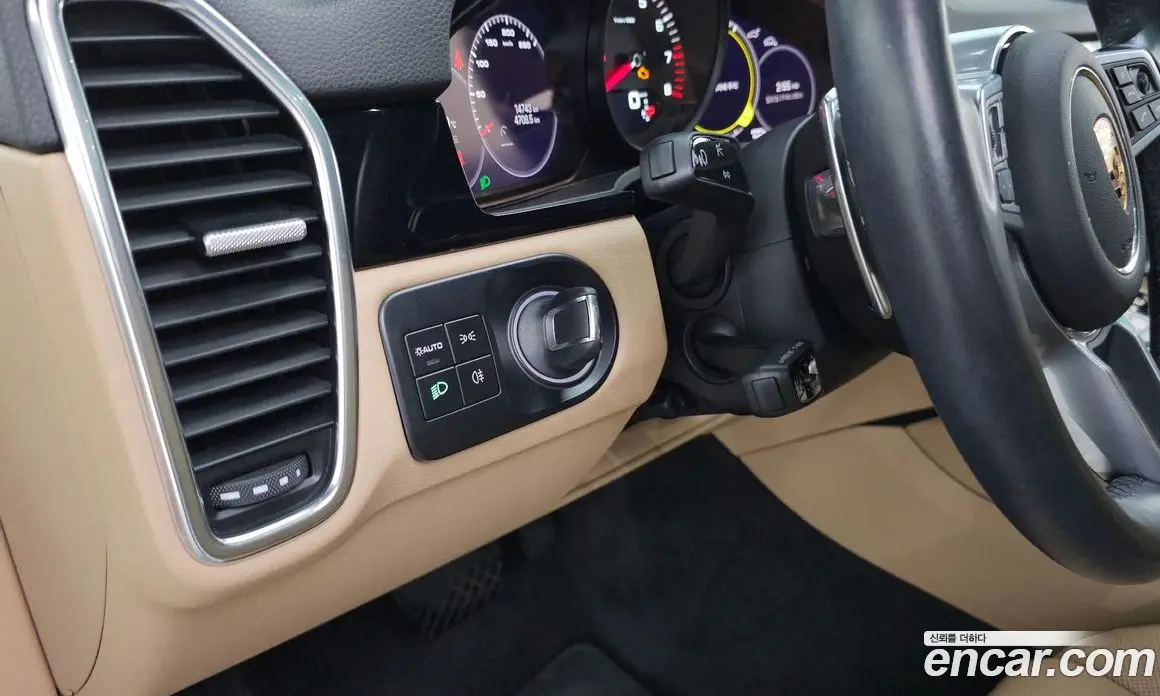 Porsche Cayenne 2022 3.0 автомат (гидро), фото 33 Porsche Cayenne 2022 3.0 автомат (гидро), фото 33