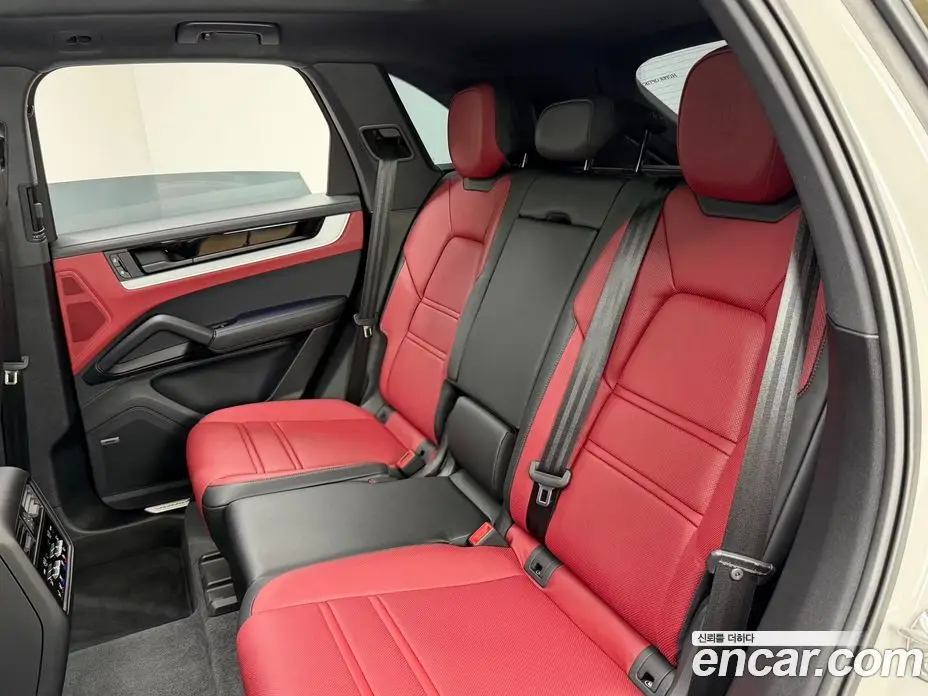 Porsche Cayenne 2024 3.0 автомат (гидро), фото 19 Porsche Cayenne 2024 3.0 автомат (гидро), фото 19