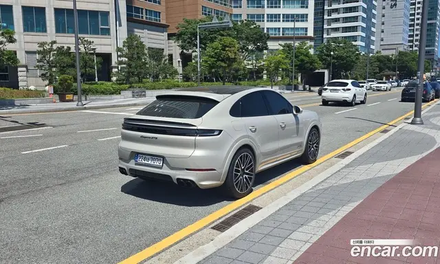 Porsche Cayenne 2024 4.0 автомат (гидро), миниатюра 2 Porsche Cayenne 2024 4.0 автомат (гидро), миниатюра 2
