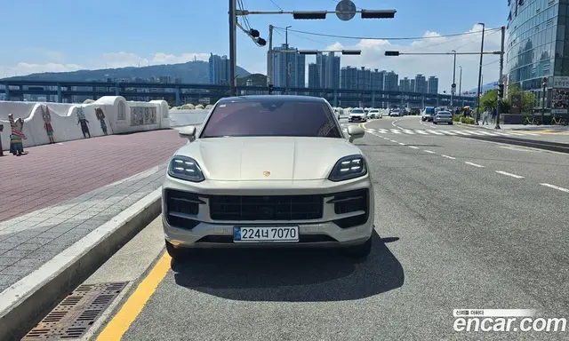 Porsche Cayenne 2024 4.0 автомат (гидро), миниатюра 3 Porsche Cayenne 2024 4.0 автомат (гидро), миниатюра 3