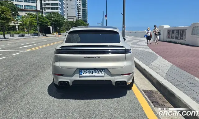Porsche Cayenne 2024 4.0 автомат (гидро), миниатюра 4 Porsche Cayenne 2024 4.0 автомат (гидро), миниатюра 4