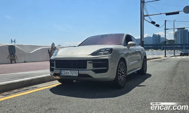 Porsche Cayenne 2024 4.0 автомат (гидро), миниатюра 7 Porsche Cayenne 2024 4.0 автомат (гидро), миниатюра 7