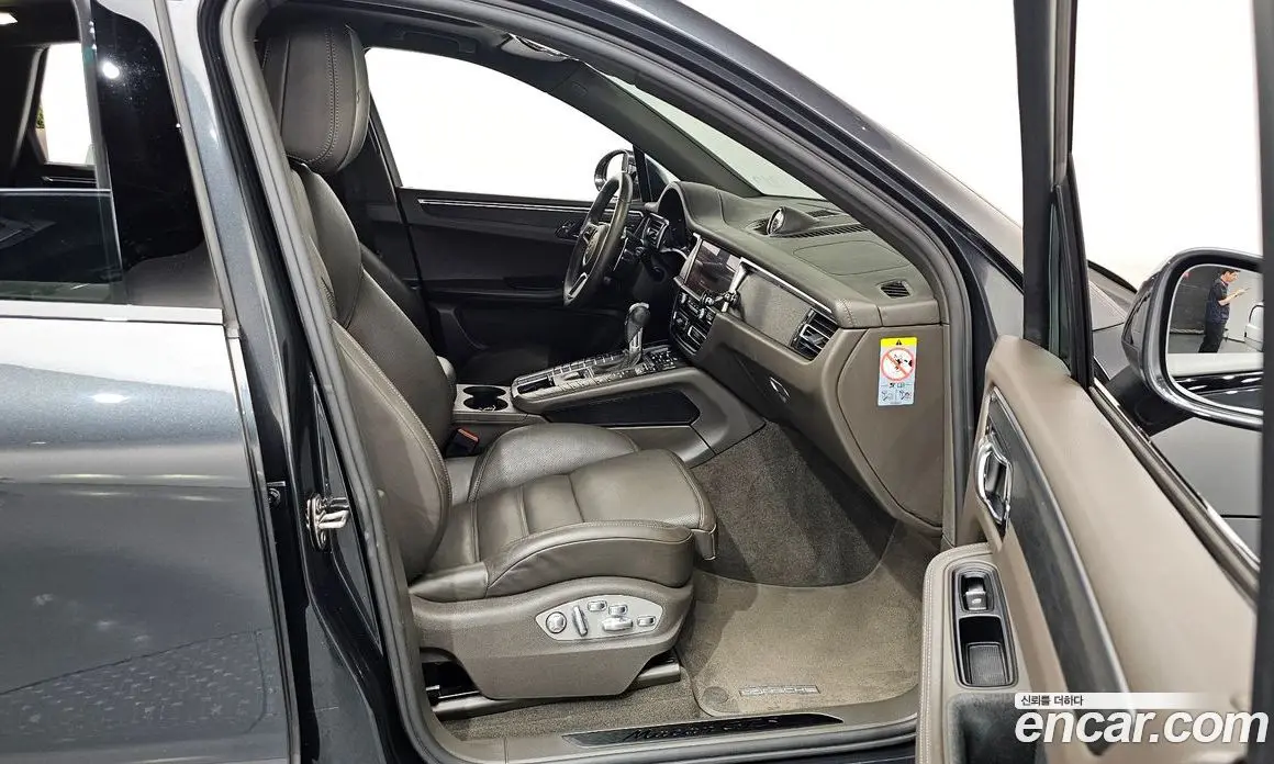 Porsche Macan 2021 2.9 автомат (гидро), фото 16 Porsche Macan 2021 2.9 автомат (гидро), фото 16