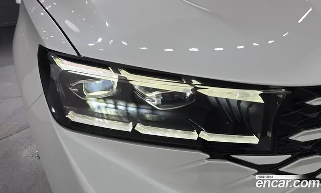 Renault (Samsung) Grand Koleos 2024 1.5 автомат (гидро), миниатюра 8 Renault (Samsung) Grand Koleos 2024 1.5 автомат (гидро), миниатюра 8