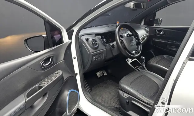 Renault (Samsung) QM3 2016 1.5 автомат (гидро), миниатюра 10 Renault (Samsung) QM3 2016 1.5 автомат (гидро), миниатюра 10