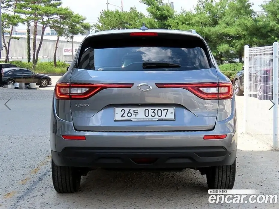 Renault (Samsung) QM6 2016 2.0 автомат (гидро), фото 4 Renault (Samsung) QM6 2016 2.0 автомат (гидро), фото 4
