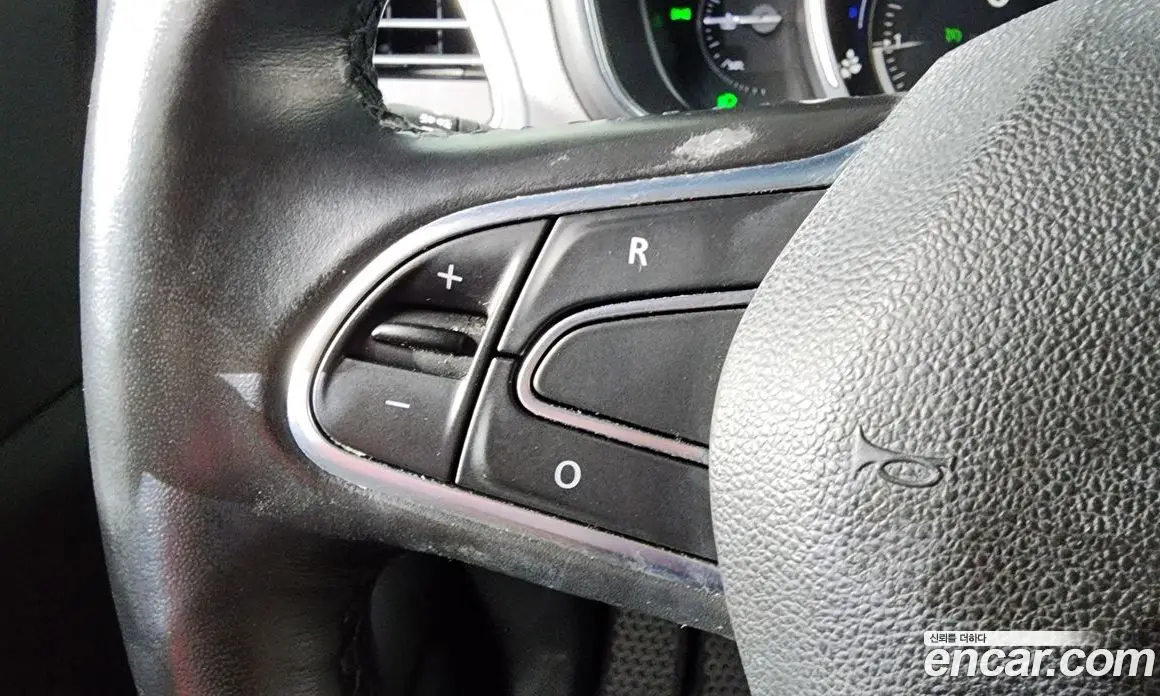 Renault (Samsung) QM6 2017 2.0 автомат (гидро), фото 21 Renault (Samsung) QM6 2017 2.0 автомат (гидро), фото 21