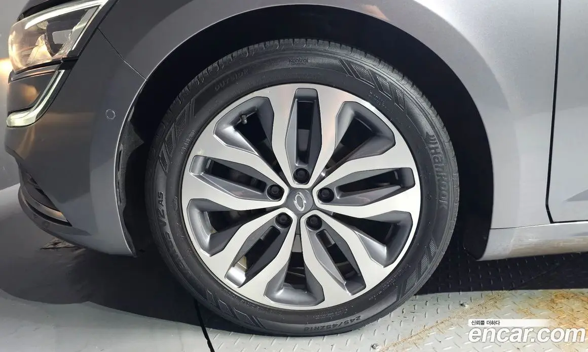 Renault (Samsung) SM6 2016 2.0 автомат (гидро), фото 5 Renault (Samsung) SM6 2016 2.0 автомат (гидро), фото 5