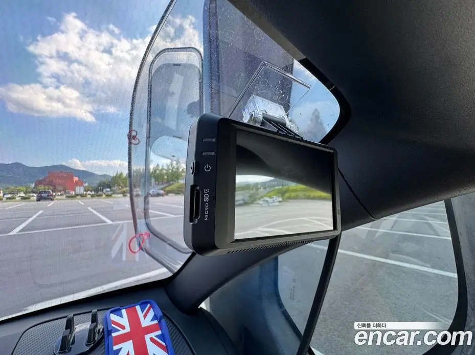 Renault (Samsung) Twizy 2019 0.1 автомат (гидро), фото 18 Renault (Samsung) Twizy 2019 0.1 автомат (гидро), фото 18