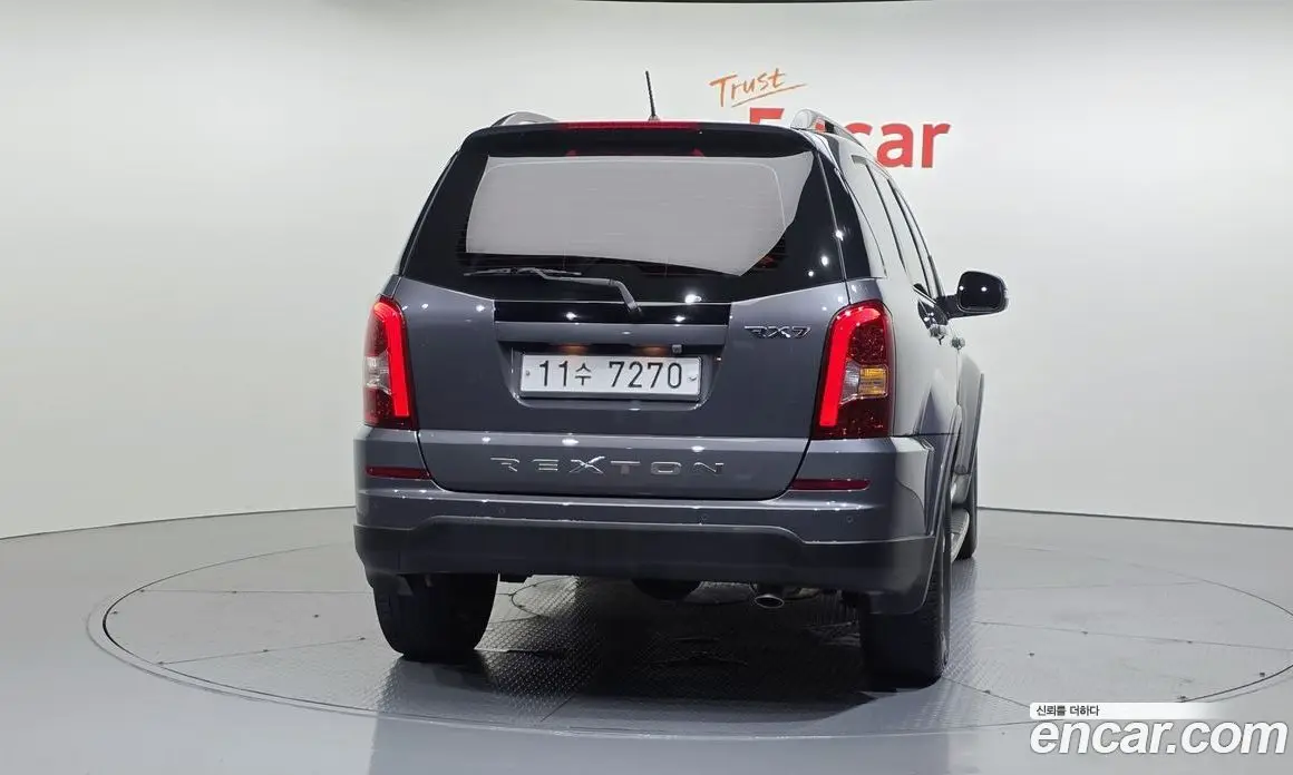 SsangYong Rexton 2015 2.0 автомат (гидро), фото 4 SsangYong Rexton 2015 2.0 автомат (гидро), фото 4