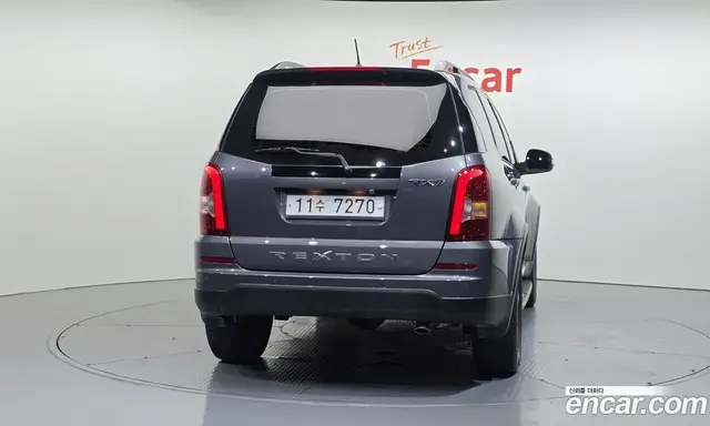SsangYong Rexton 2015 2.0 автомат (гидро), миниатюра 4 SsangYong Rexton 2015 2.0 автомат (гидро), миниатюра 4