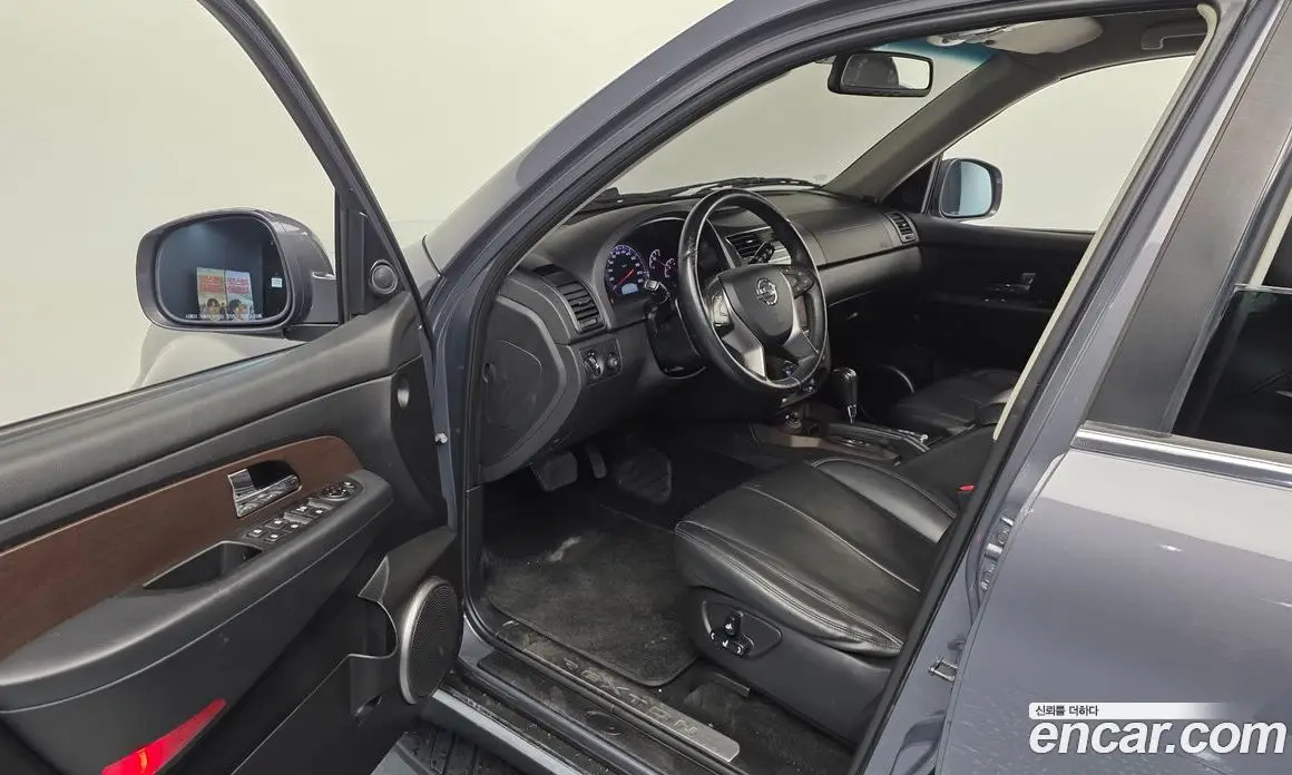 SsangYong Rexton 2015 2.0 автомат (гидро), фото 10 SsangYong Rexton 2015 2.0 автомат (гидро), фото 10