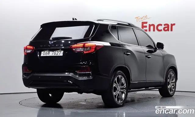 SsangYong Rexton 2017 2.2 автомат (гидро), миниатюра 2