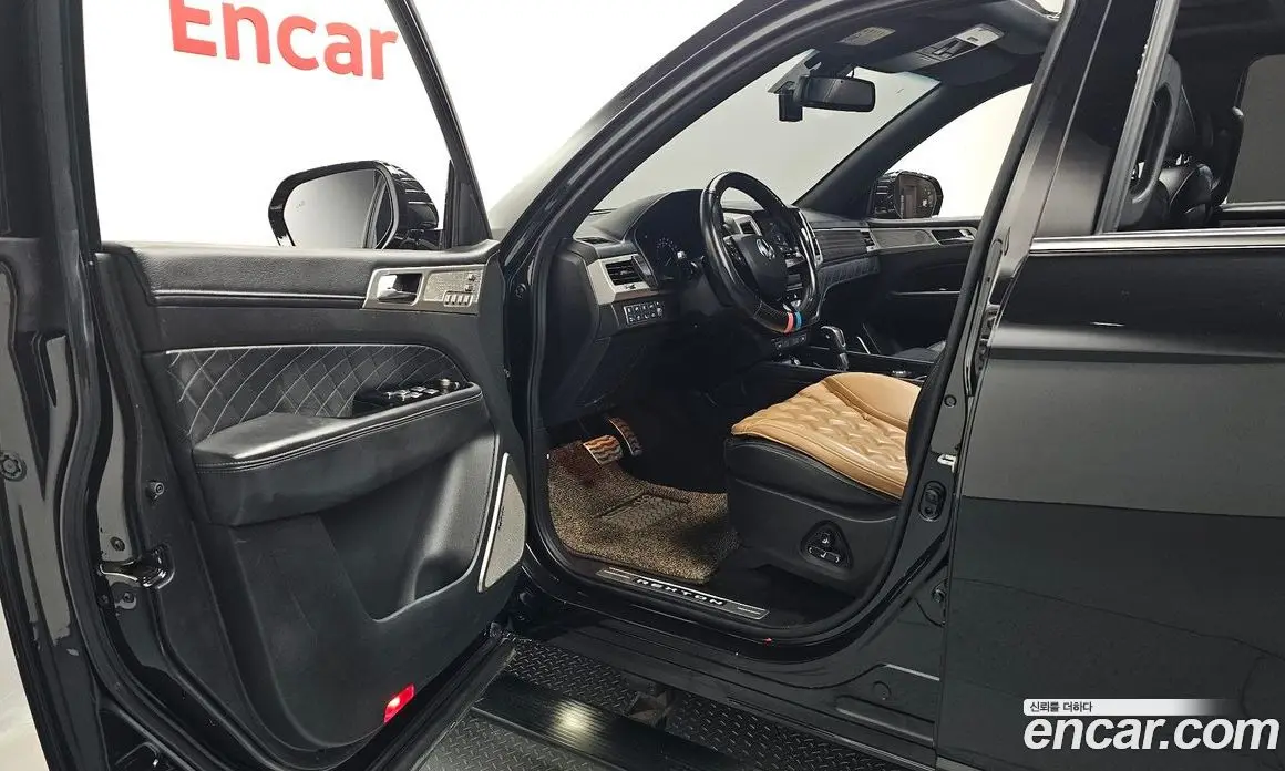 SsangYong Rexton 2017 2.2 автомат (гидро), фото 10