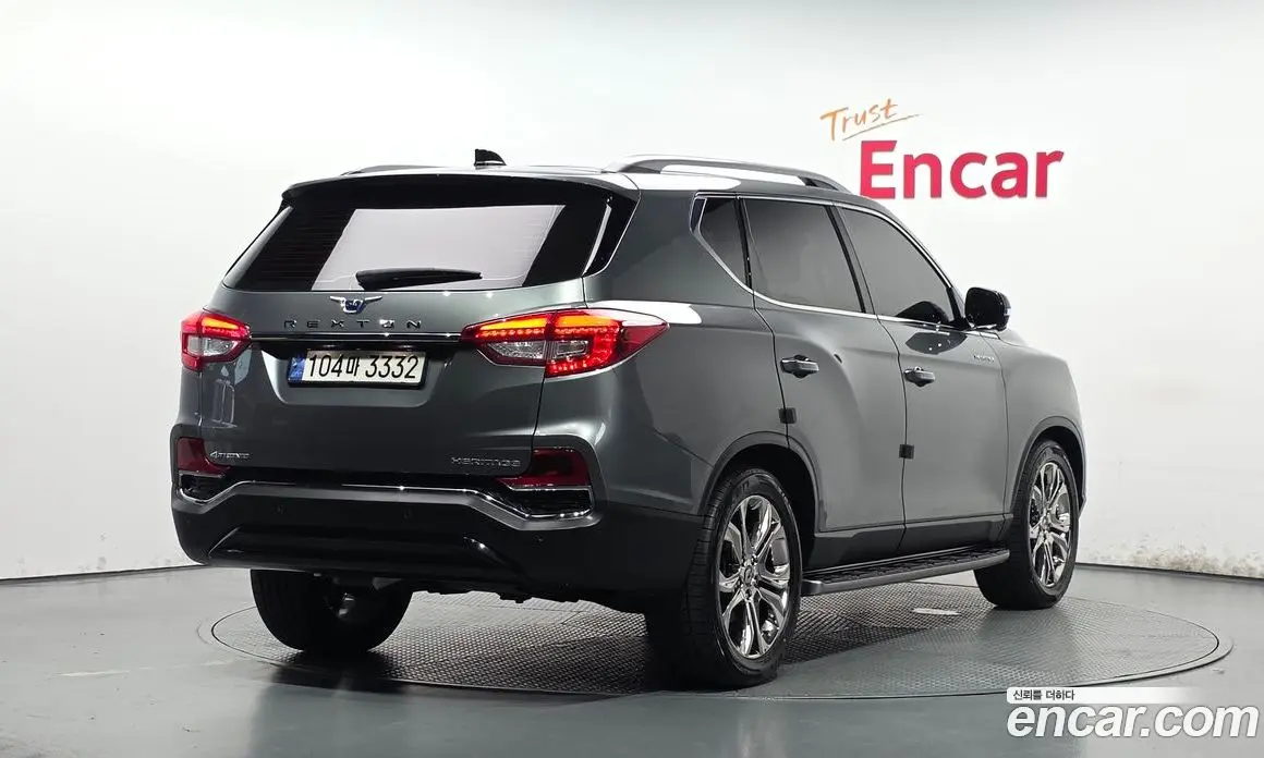 SsangYong Rexton 2018 2.2 автомат (гидро), фото 2 SsangYong Rexton 2018 2.2 автомат (гидро), фото 2