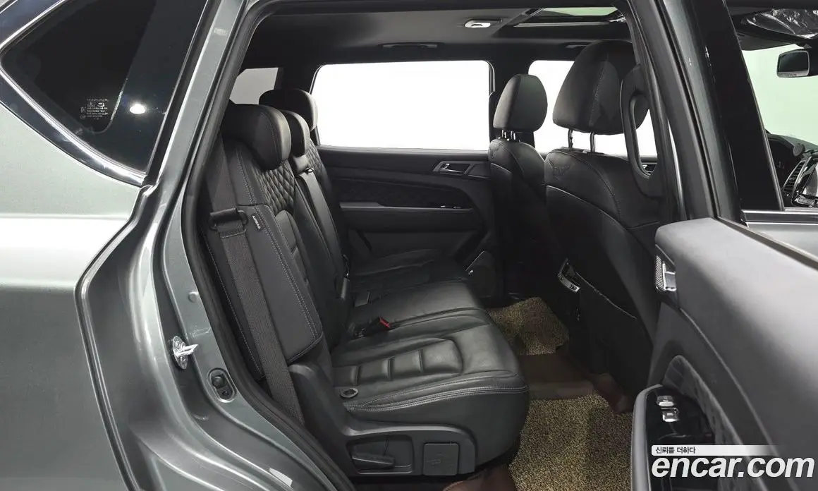 SsangYong Rexton 2018 2.2 автомат (гидро), фото 12 SsangYong Rexton 2018 2.2 автомат (гидро), фото 12