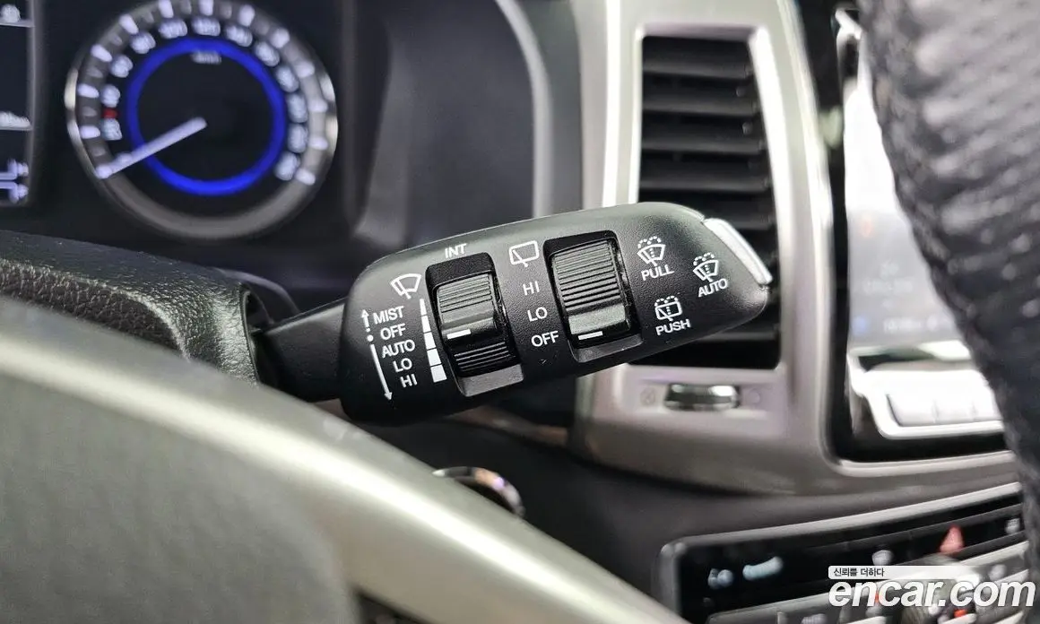SsangYong Rexton 2018 2.2 автомат (гидро), фото 27 SsangYong Rexton 2018 2.2 автомат (гидро), фото 27