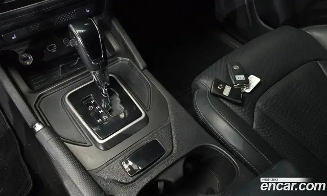 SsangYong Rexton 2018 2.2 автомат (гидро), миниатюра 12