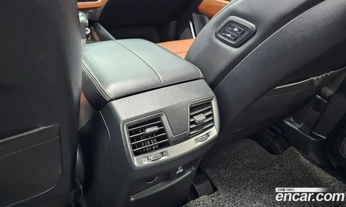 SsangYong Rexton 2018 2.2 автомат (гидро), фото 32