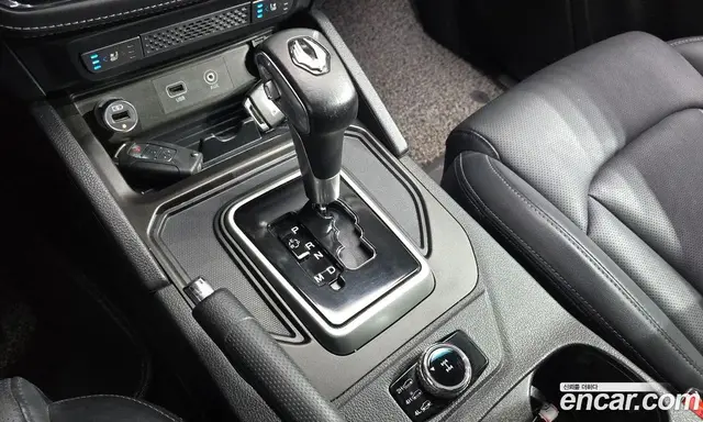 SsangYong Rexton 2019 2.2 автомат (гидро), миниатюра 12