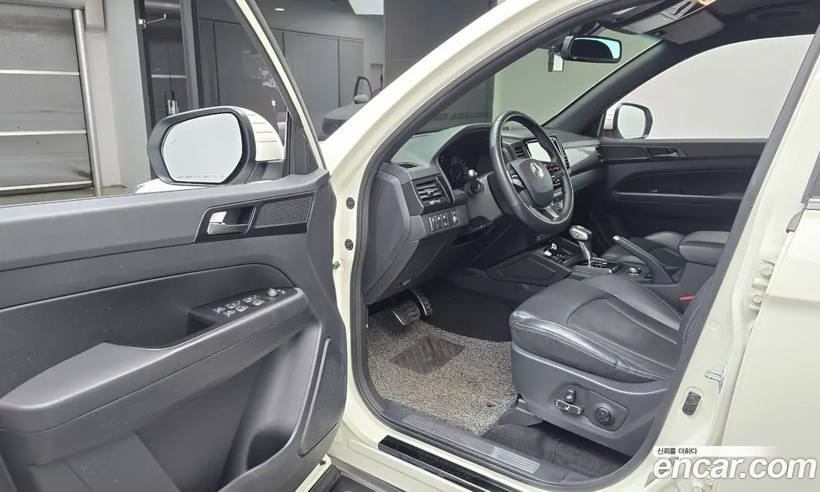 SsangYong Rexton 2020 2.2 автомат (гидро), фото 13 SsangYong Rexton 2020 2.2 автомат (гидро), фото 13