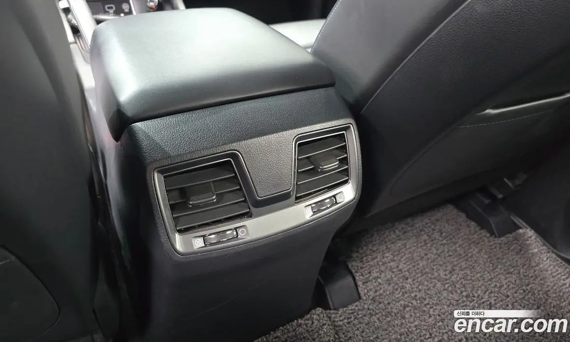 SsangYong Rexton 2020 2.2 автомат (гидро), фото 28 SsangYong Rexton 2020 2.2 автомат (гидро), фото 28