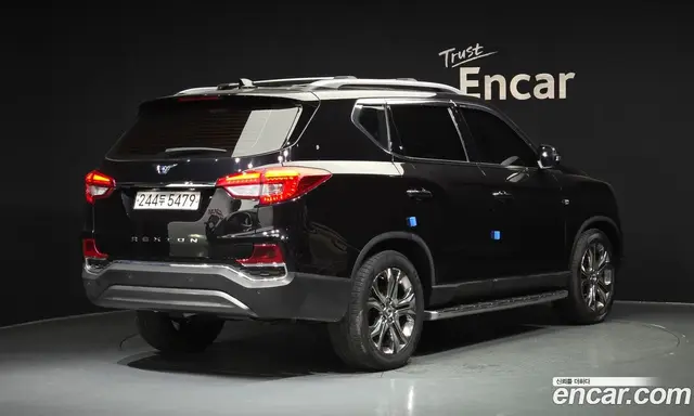 SsangYong Rexton 2020 2.2 автомат (гидро), миниатюра 2 SsangYong Rexton 2020 2.2 автомат (гидро), миниатюра 2