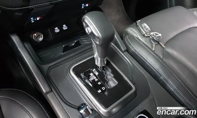SsangYong Rexton 2024 2.2 автомат (гидро), миниатюра 12