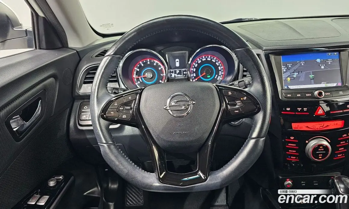 SsangYong TIBOLI 2017 1.6 автомат (гидро), фото 14 SsangYong TIBOLI 2017 1.6 автомат (гидро), фото 14