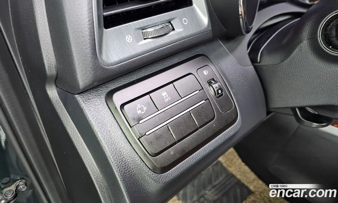 SsangYong TIBOLI 2017 1.6 автомат (гидро), фото 27 SsangYong TIBOLI 2017 1.6 автомат (гидро), фото 27