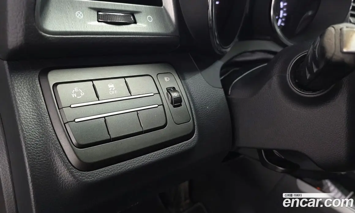 SsangYong TIBOLI 2018 1.6 автомат (гидро), фото 27