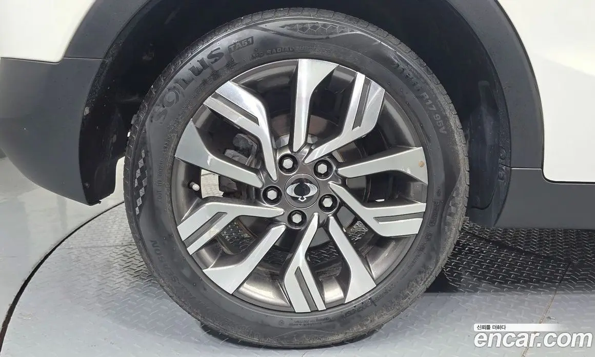 SsangYong TIBOLI 2018 1.6 автомат (гидро), фото 5