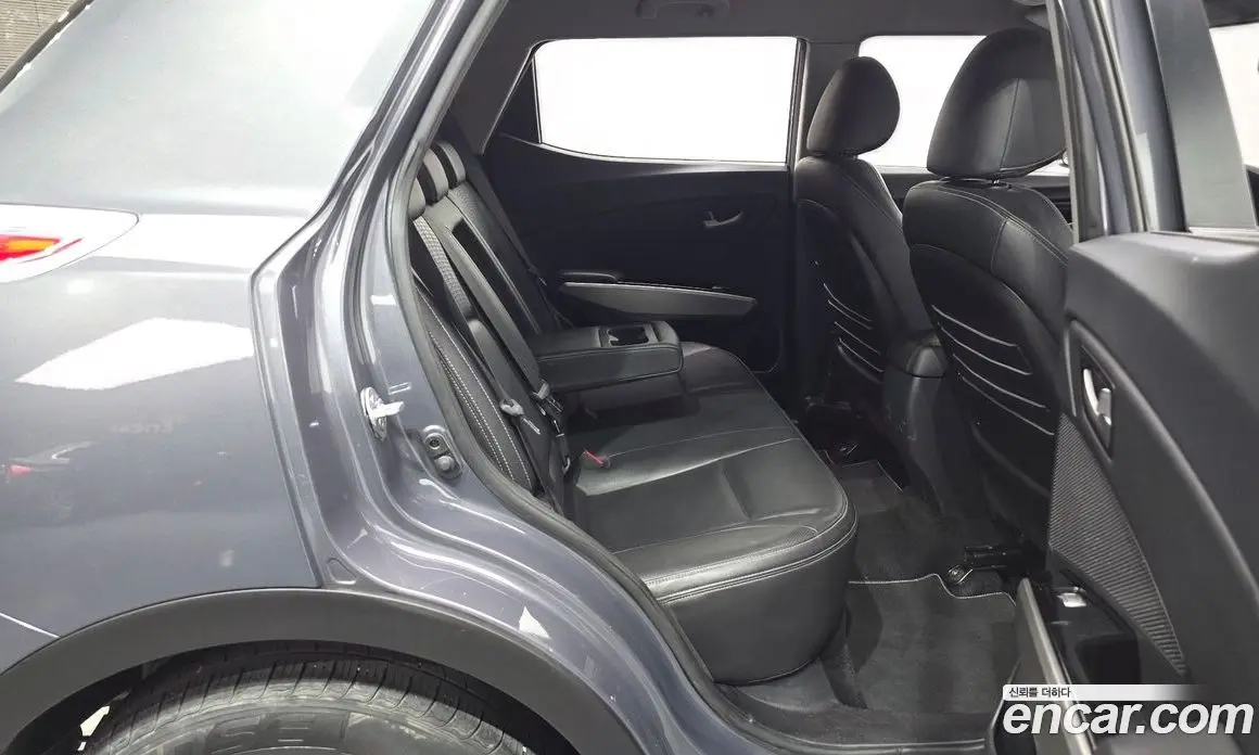 SsangYong TIBOLI 2018 1.6 автомат (гидро), фото 17 SsangYong TIBOLI 2018 1.6 автомат (гидро), фото 17