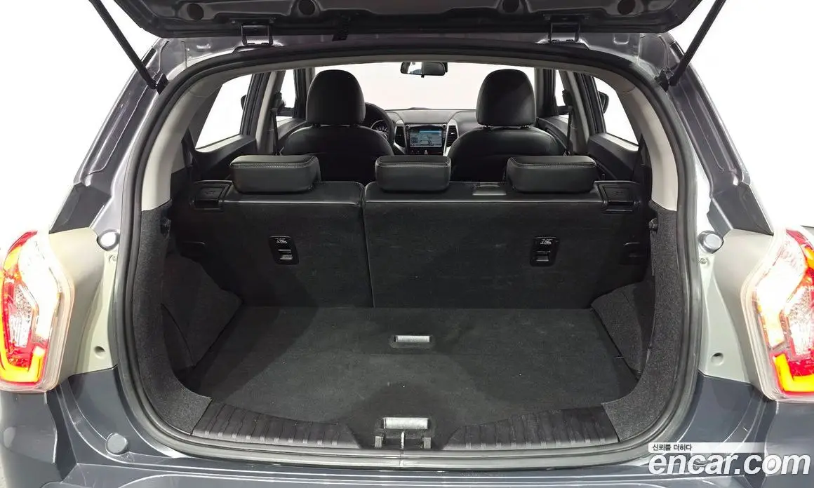 SsangYong TIBOLI 2018 1.6 автомат (гидро), фото 23 SsangYong TIBOLI 2018 1.6 автомат (гидро), фото 23