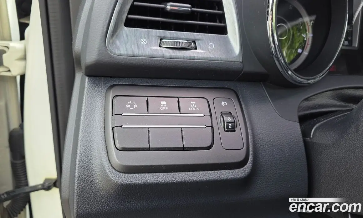 SsangYong TIBOLI 2018 1.6 автомат (гидро), фото 24