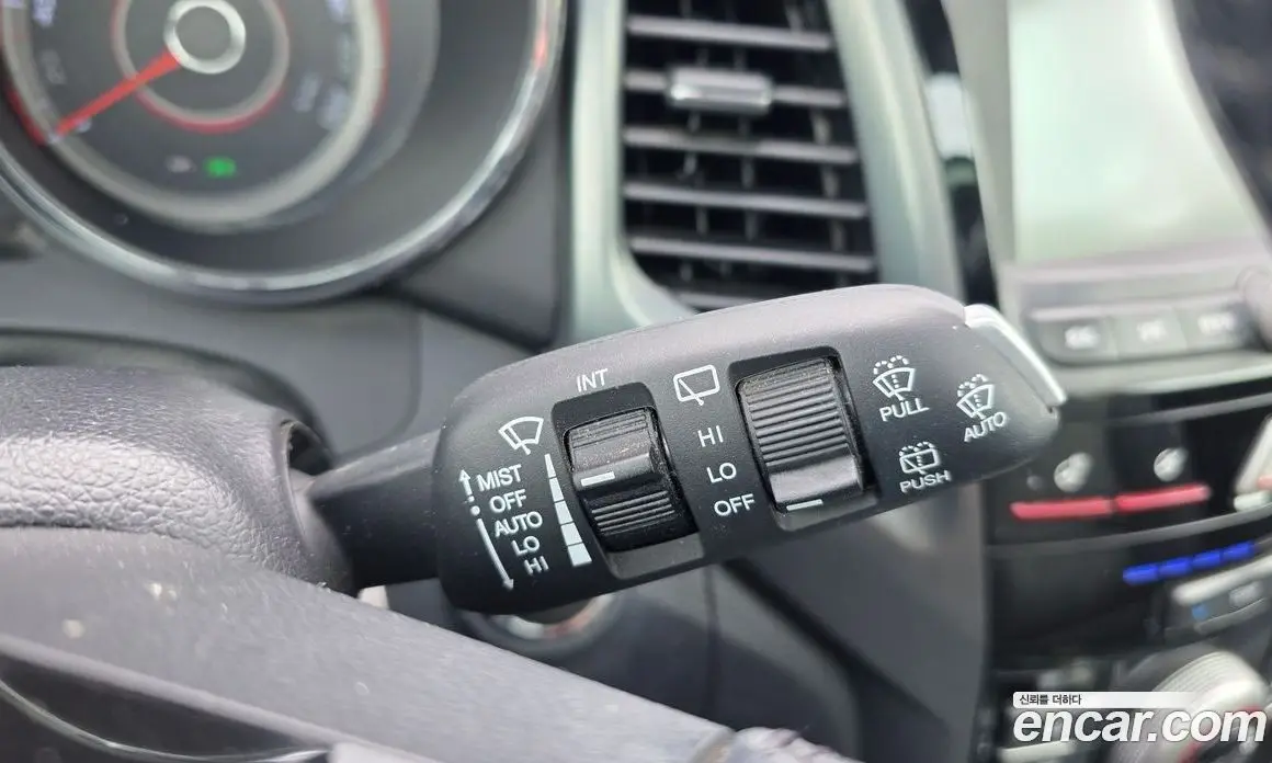 SsangYong TIBOLI 2018 1.6 автомат (гидро), фото 27