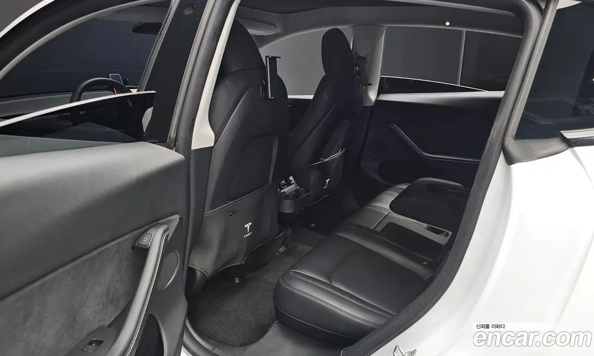 Tesla Model Y 2024 0.2 автомат (гидро), фото 17 Tesla Model Y 2024 0.2 автомат (гидро), фото 17