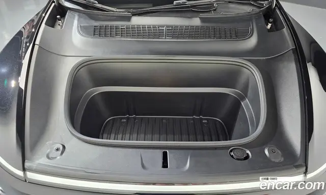 Tesla Model Y 2025 0.3 автомат (гидро), миниатюра 5 Tesla Model Y 2025 0.3 автомат (гидро), миниатюра 5